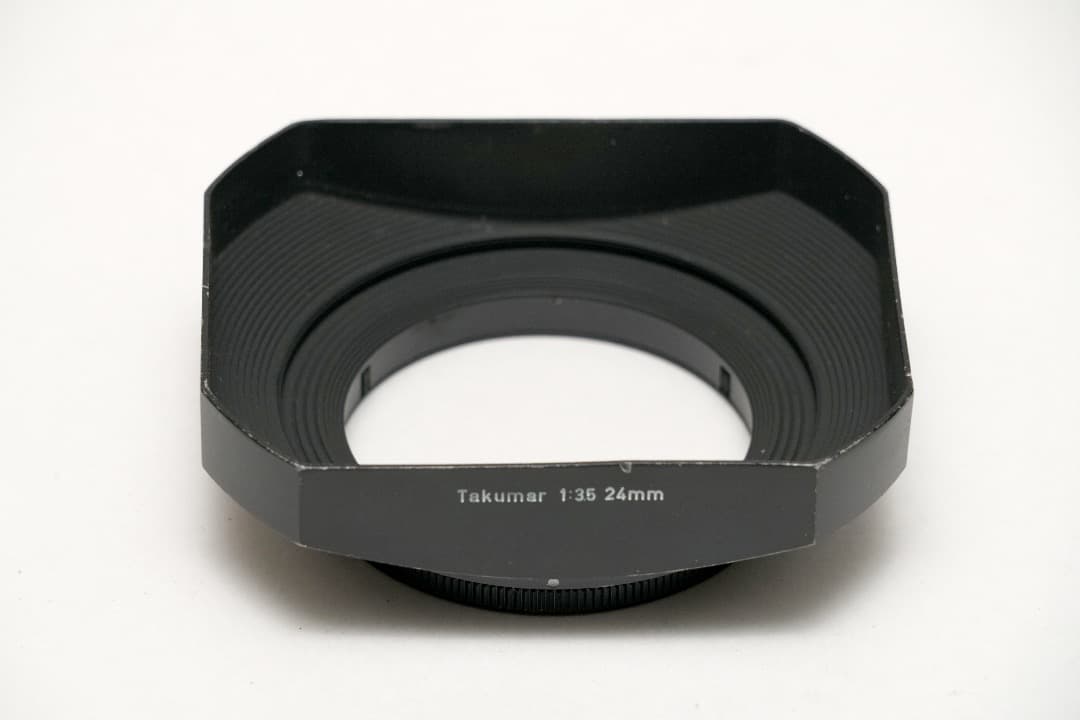 ペンタックス　タクマー24mmF3.5　専用メタルフード（ケース付）ビンテージ品