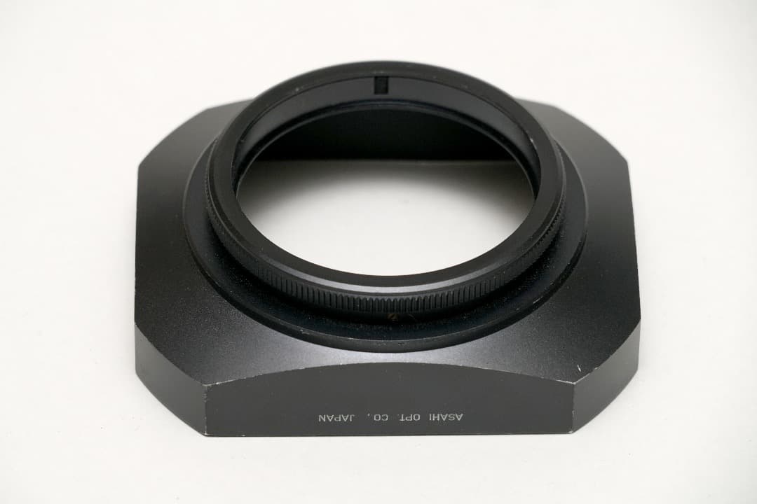 ペンタックス　タクマー24mmF3.5　専用メタルフード（ケース付）ビンテージ品