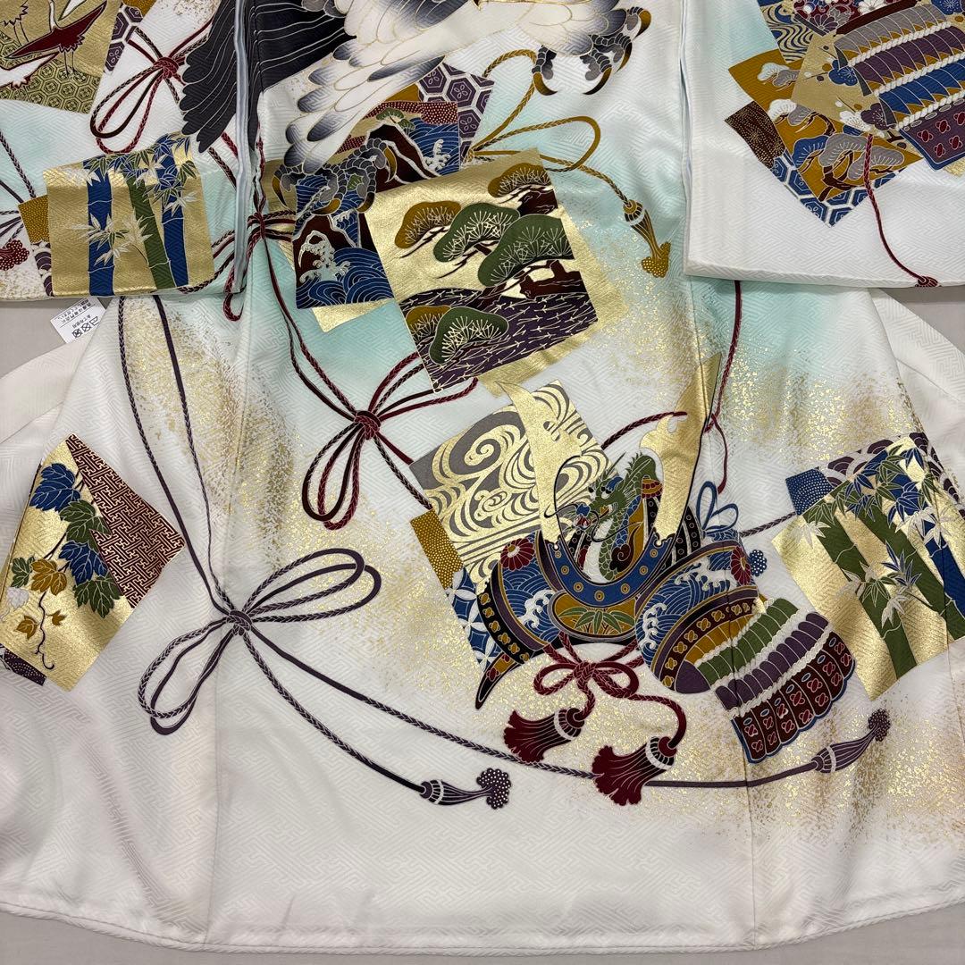 新品正絹産着祝着白地京友禅豪華刺繍、本金彩、特選大鷹と大将兜祝色紙 「即決価格」