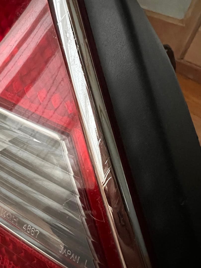 Y34セドリック前期テールランプ