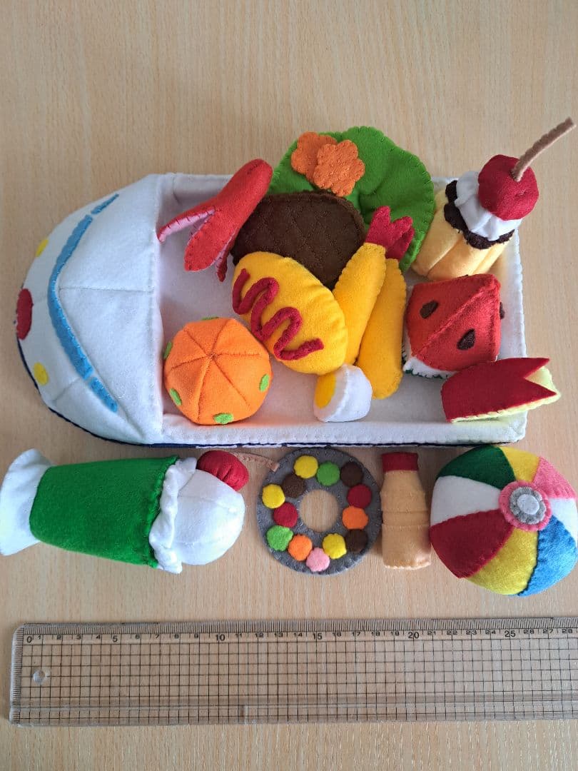 フェルト　おままごと　新幹線お子さまランチセット　パン　ピザ