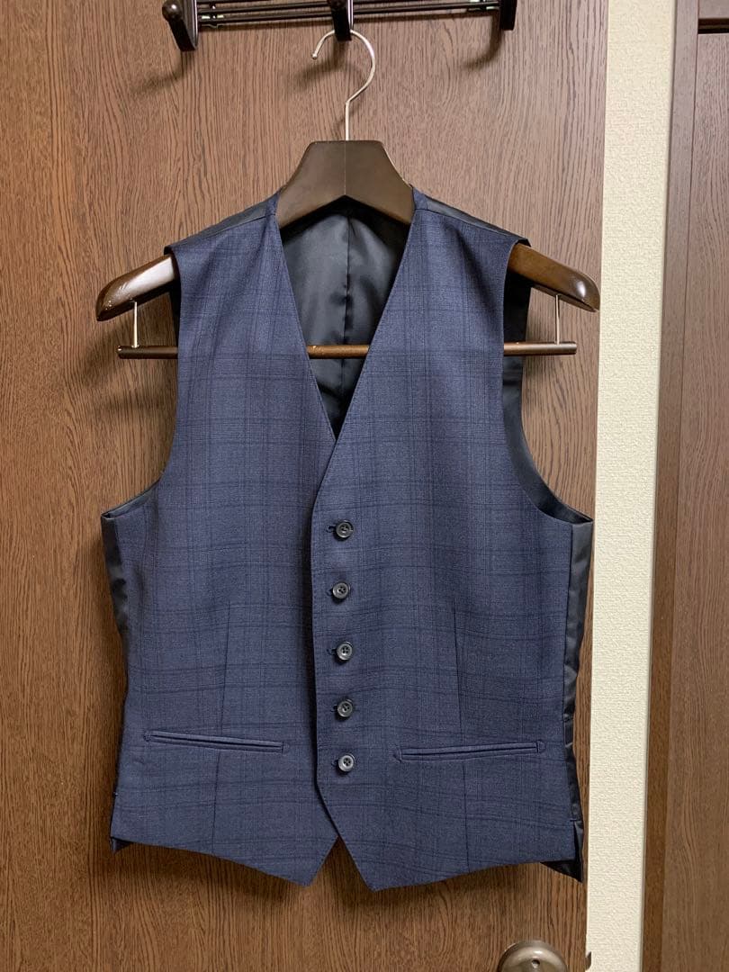 Y5新品未使用！高級イタリアREDA極上ネイビーチェック柄3ピーススーツ！