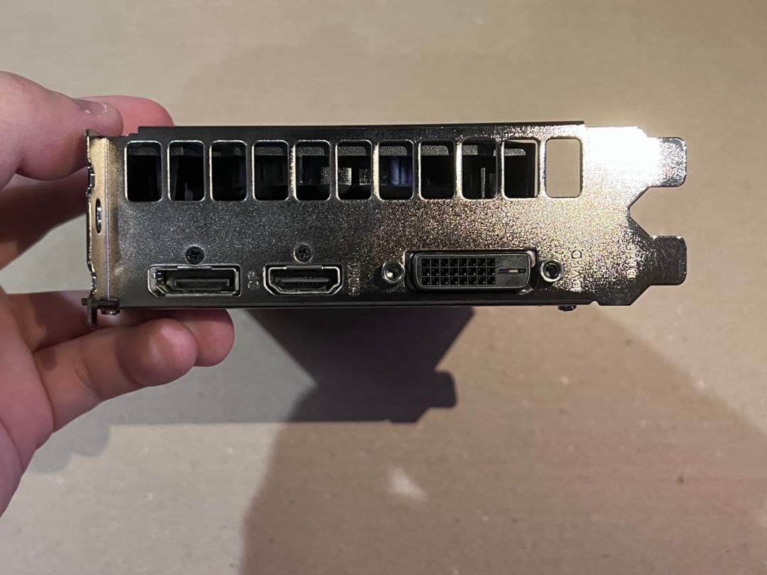 動作良好　GTX1650 4GB GDDR6