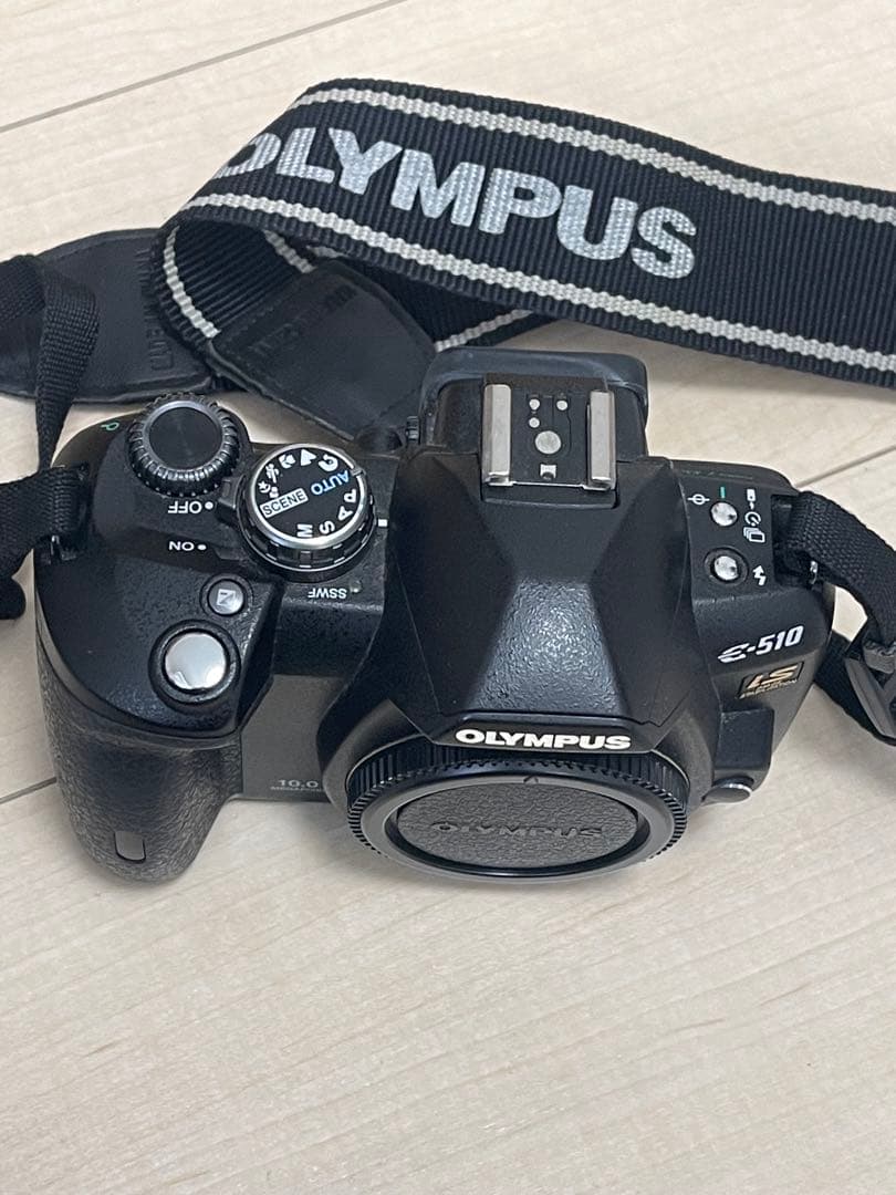 OLYMPUS オリンパス　一眼レフカメラ E−510 ダブルズームレンズキット