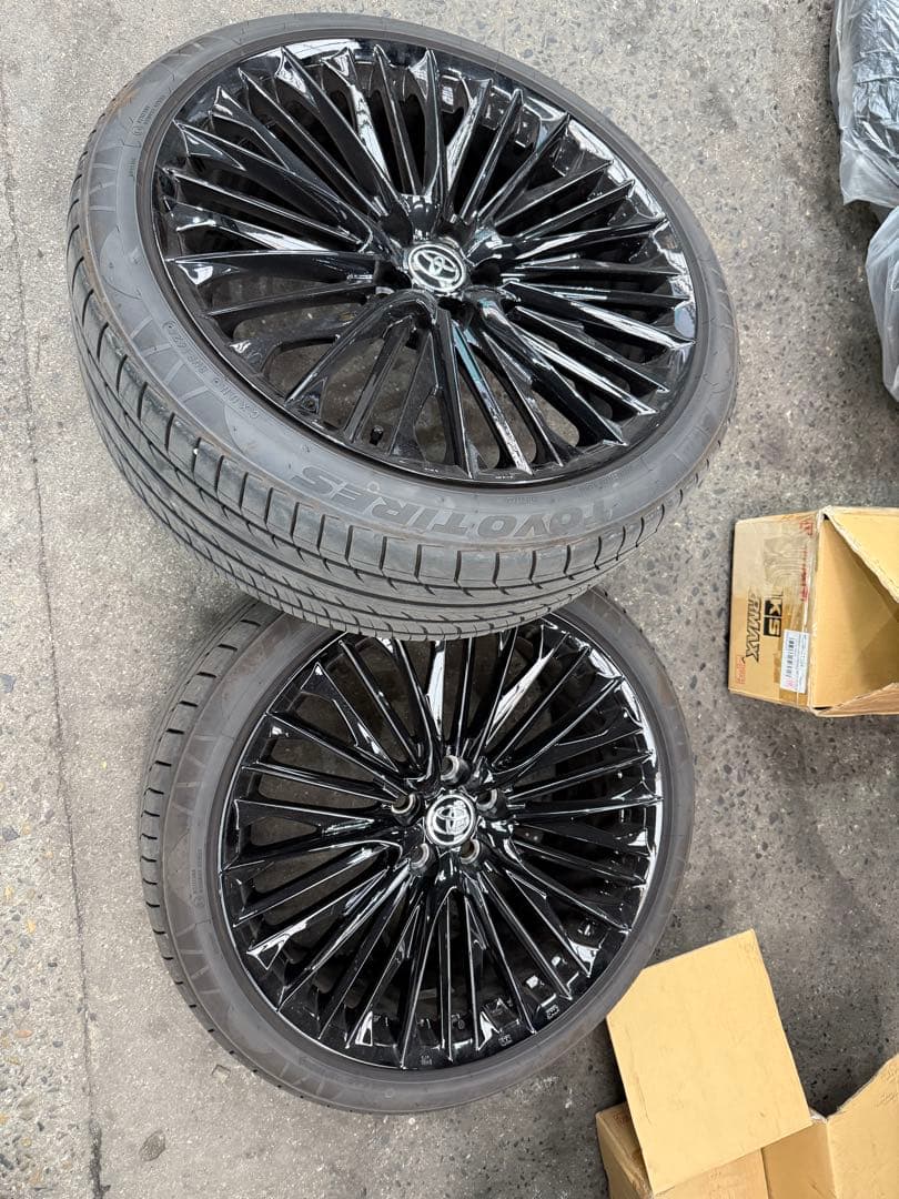 ザクロ様 WALD ジェニュインライン F001 ホイールタイヤ