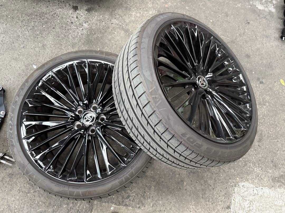 ザクロ様 WALD ジェニュインライン F001 ホイールタイヤ