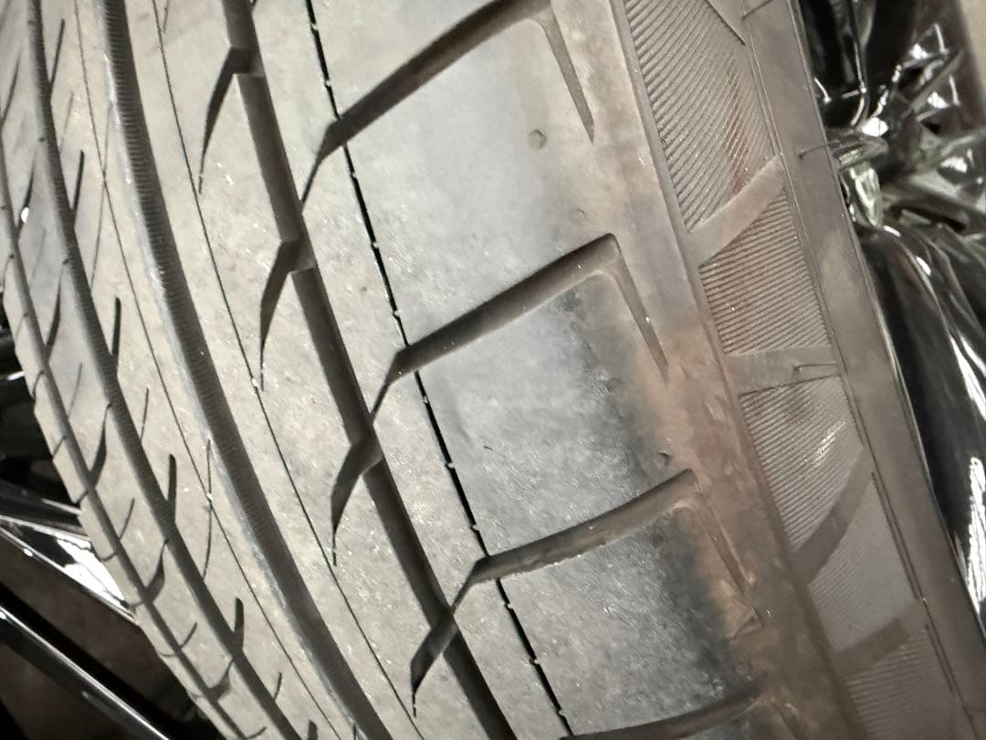 ザクロ様 WALD ジェニュインライン F001 ホイールタイヤ