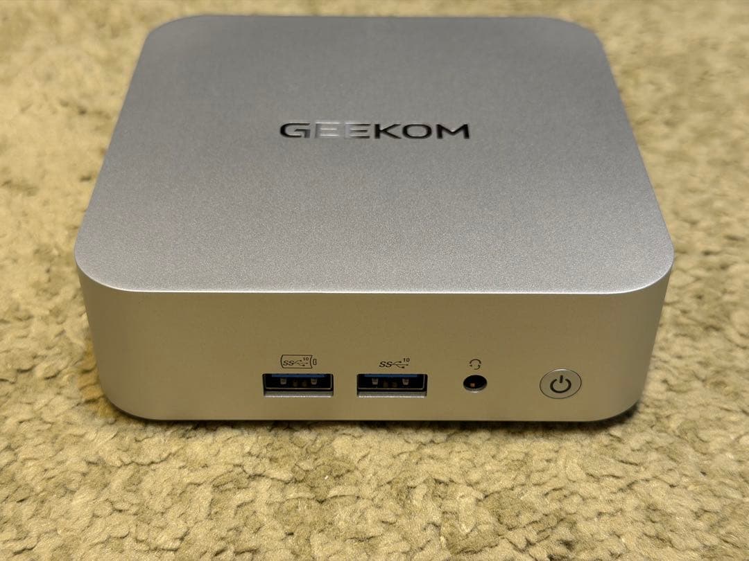 【美品】GEEKOM A6 ミニPC