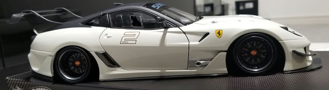 【レア美品】1/18 マテル エリート フェラーリ 599XX EVO
