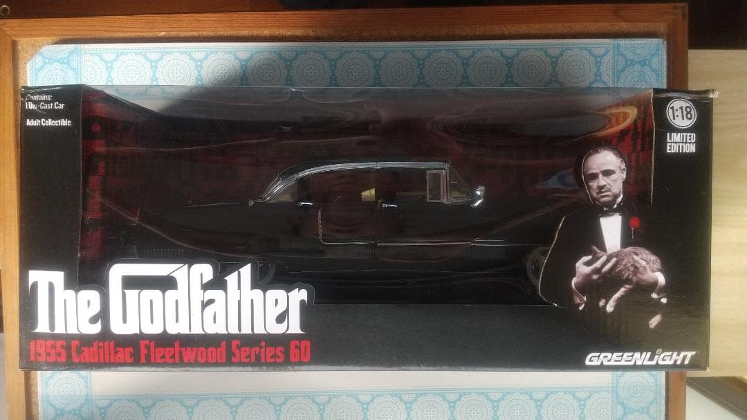 グリーンライト 1/18 1955キャデラックフリートウッド　ゴッドファーザー