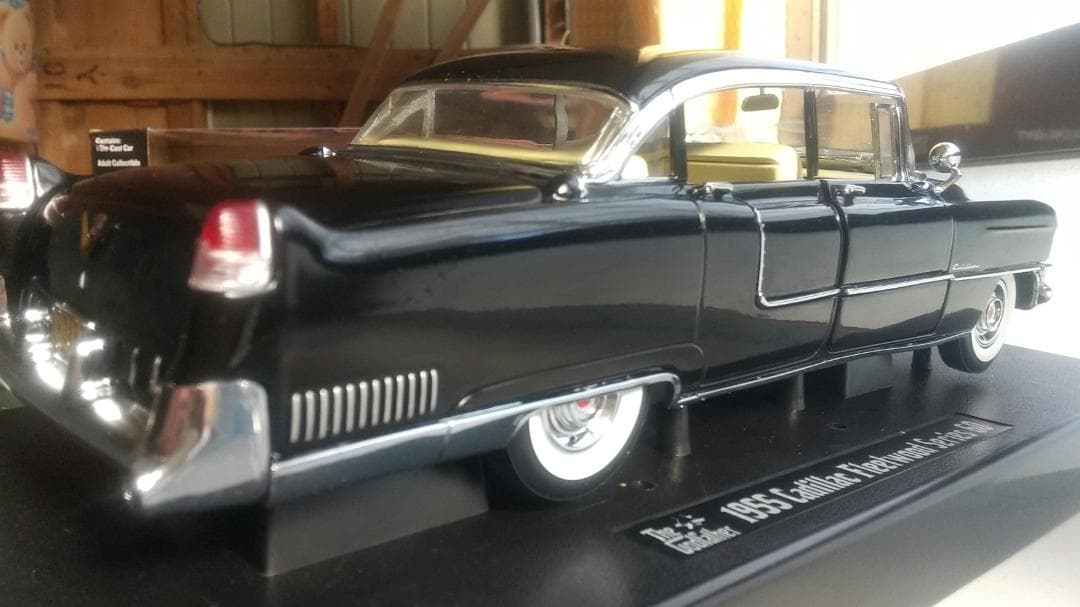 グリーンライト 1/18 1955キャデラックフリートウッド　ゴッドファーザー