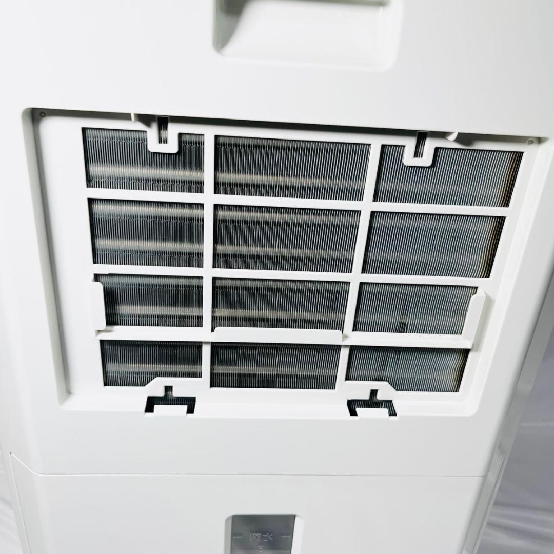 CORONA 冷風・衣類乾燥除湿機 どこでも　クーラー　大容量　コンプレッサー