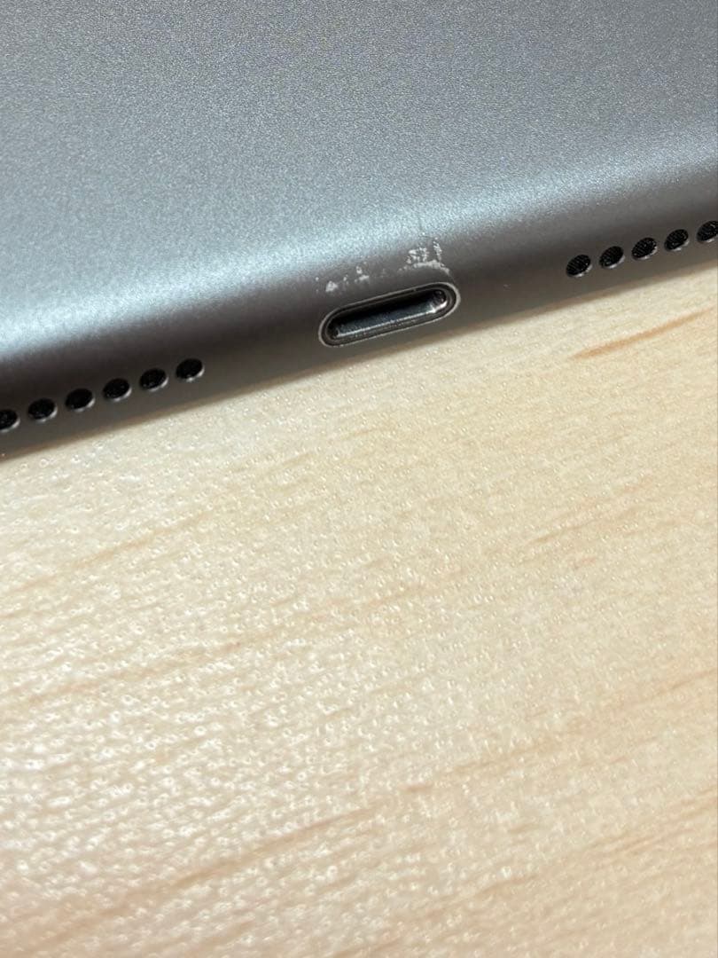 iPad (第9世代) スペースグレー 64GB 本体　WIFIモデル