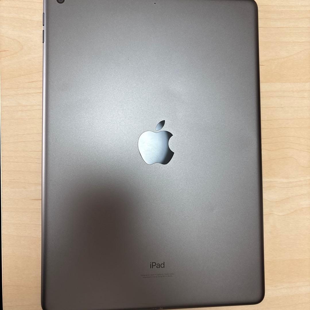 iPad (第9世代) スペースグレー 64GB 本体　WIFIモデル