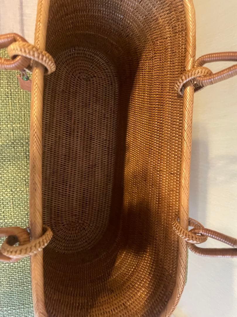 ひこうき雲 アタかごバッグ　美品　Rosily 楕円形