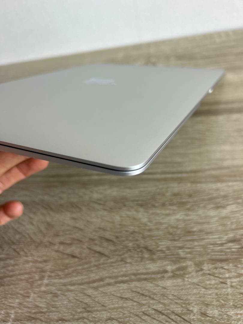 ★美品★ MacBook Air M1 13インチ 8GB/256GB