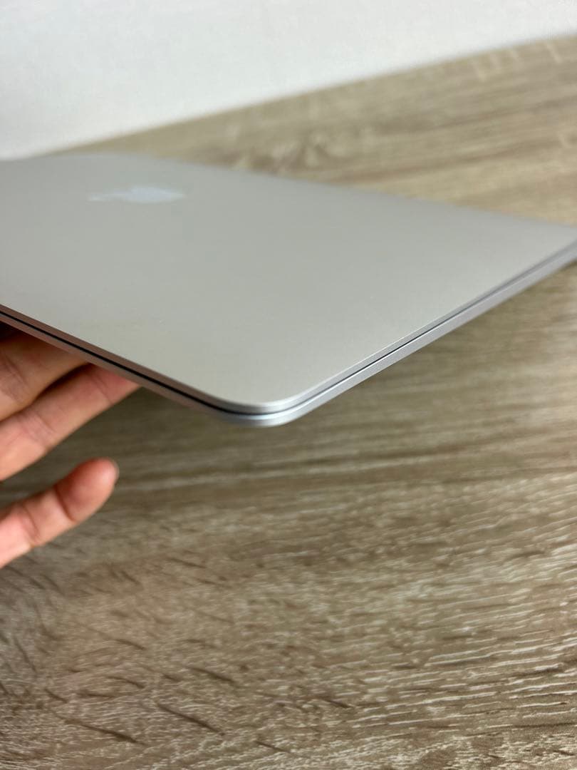 ★美品★ MacBook Air M1 13インチ 8GB/256GB