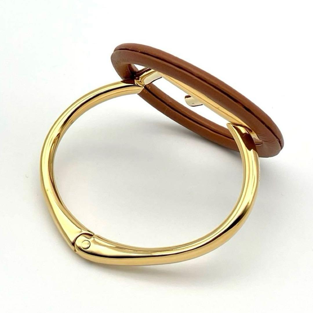 FENDI エフ イズ フェンディ ロゴ バングル ブレスレット 8AG733