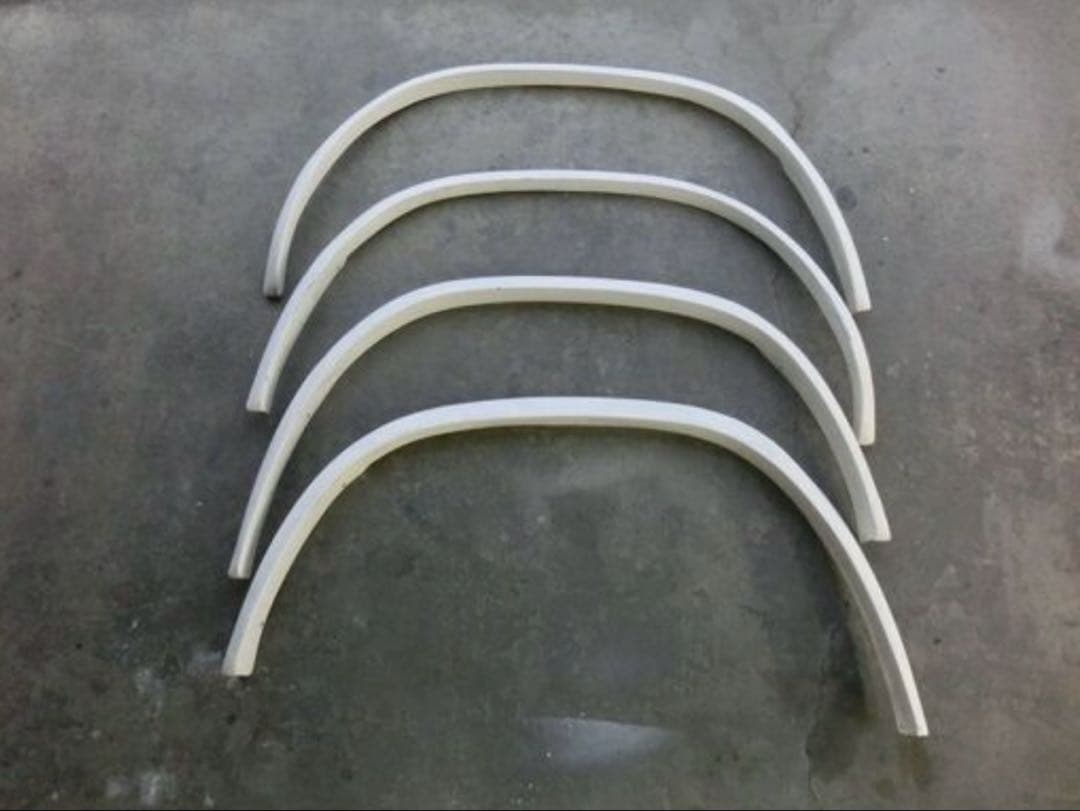 ランドクルーザー100 オーバーフェンダー