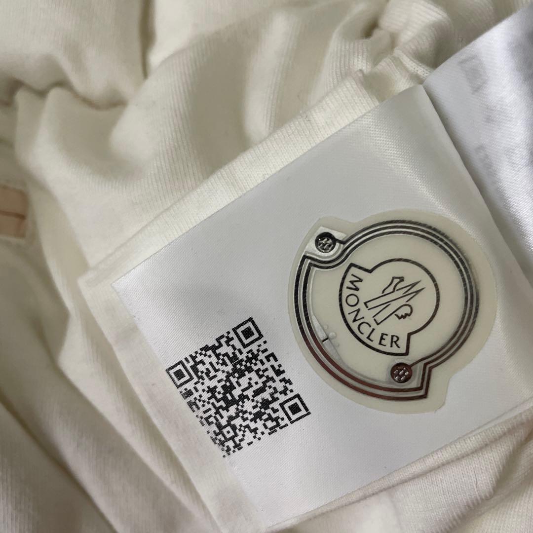 【美品】【値下げ】MONCLER フード付きダウンブランケット