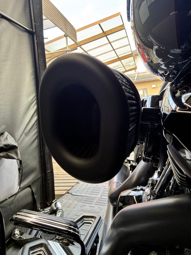 スクリーミンイーグル ヘビーブリーザー・エクストリーム・エアクリーナー　ブラック