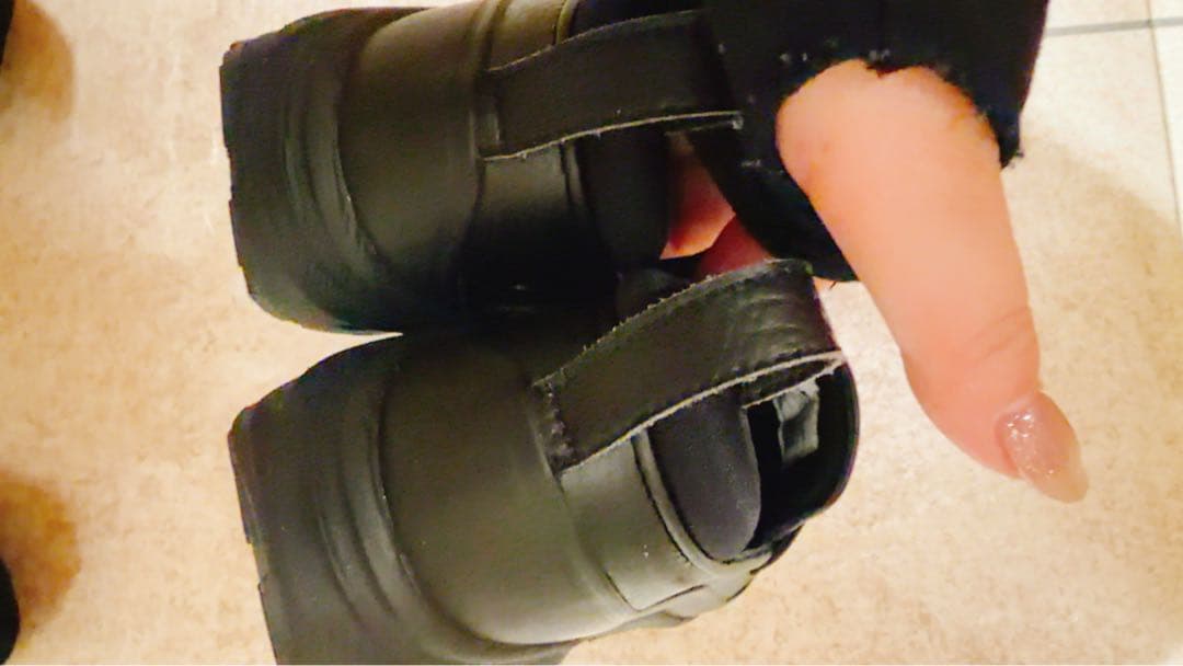 IM8814-001 23.5cm ナイキ エアマックス フェノメナ ブラック