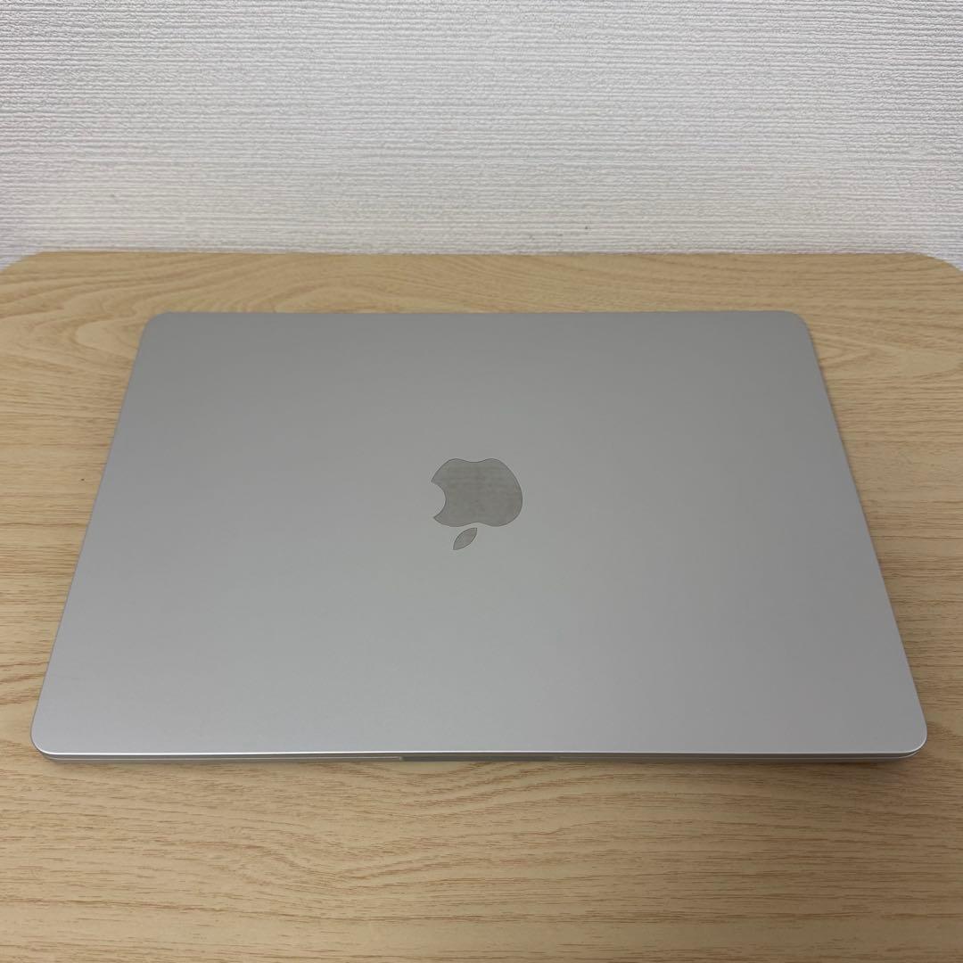 MacBook Air M2 8G SSD256G シルバー