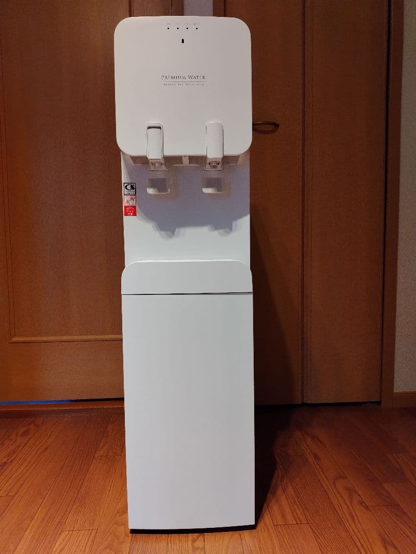プレミアムウォーター ウォーターサーバー famfit ホワイト ファムフィット