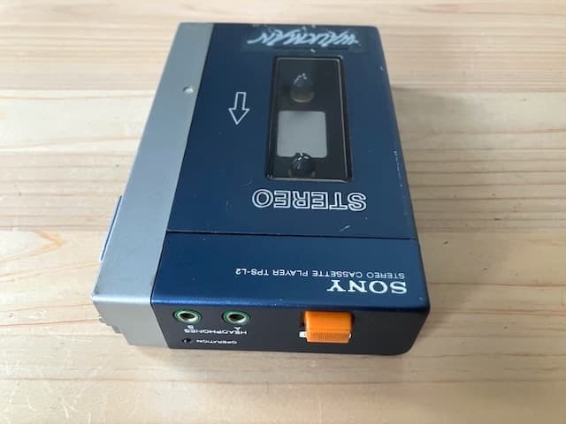 超希少品 高音質 整備済完全動作品 SONY TPS-L2 新品のヘッドホン付