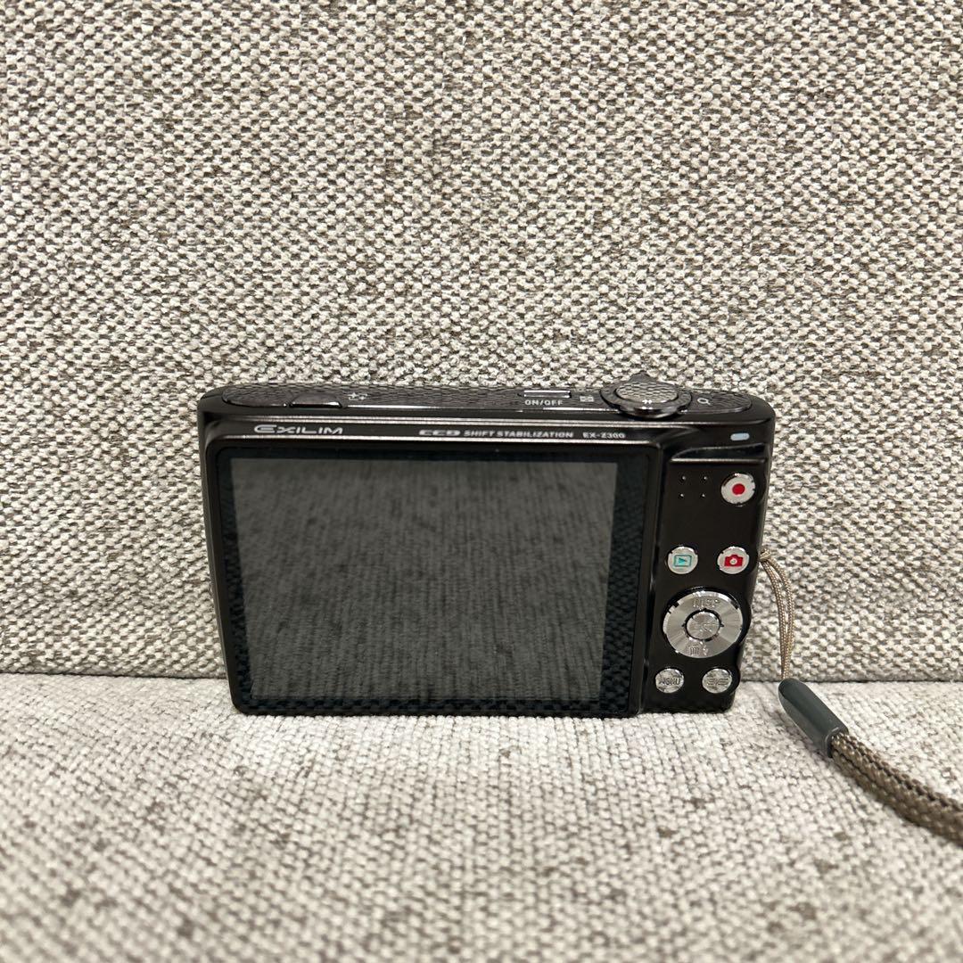 【美品】CASIO EXILIM EX-Z300 デジタルカメラ