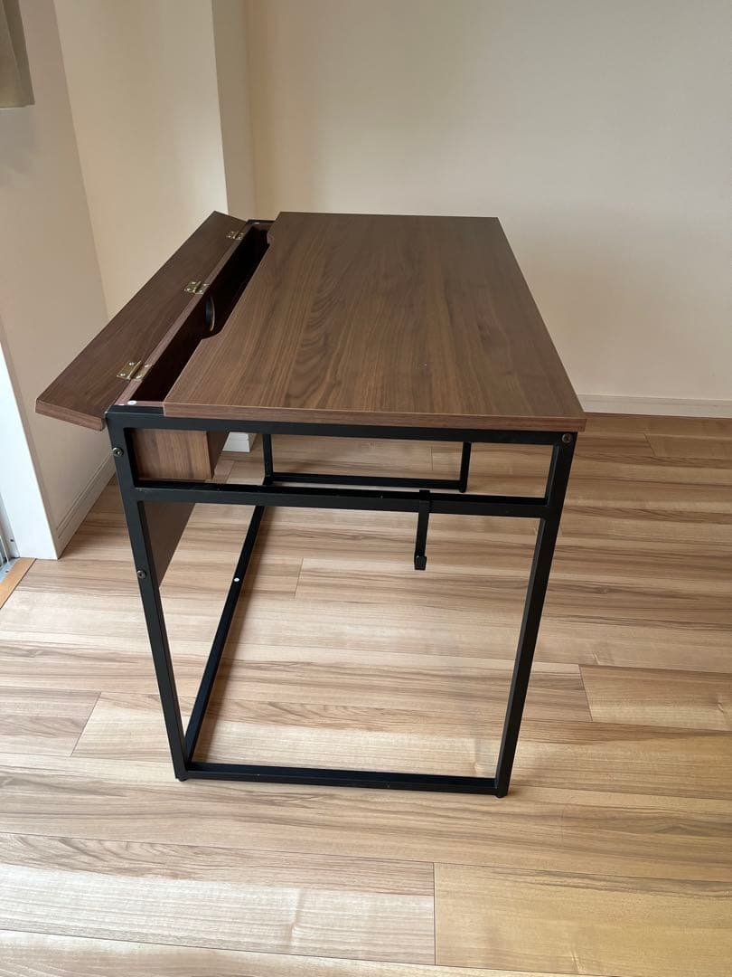 【LOWYA】木目調パソコンデスク 幅98 多目的　タップ収納 スチール