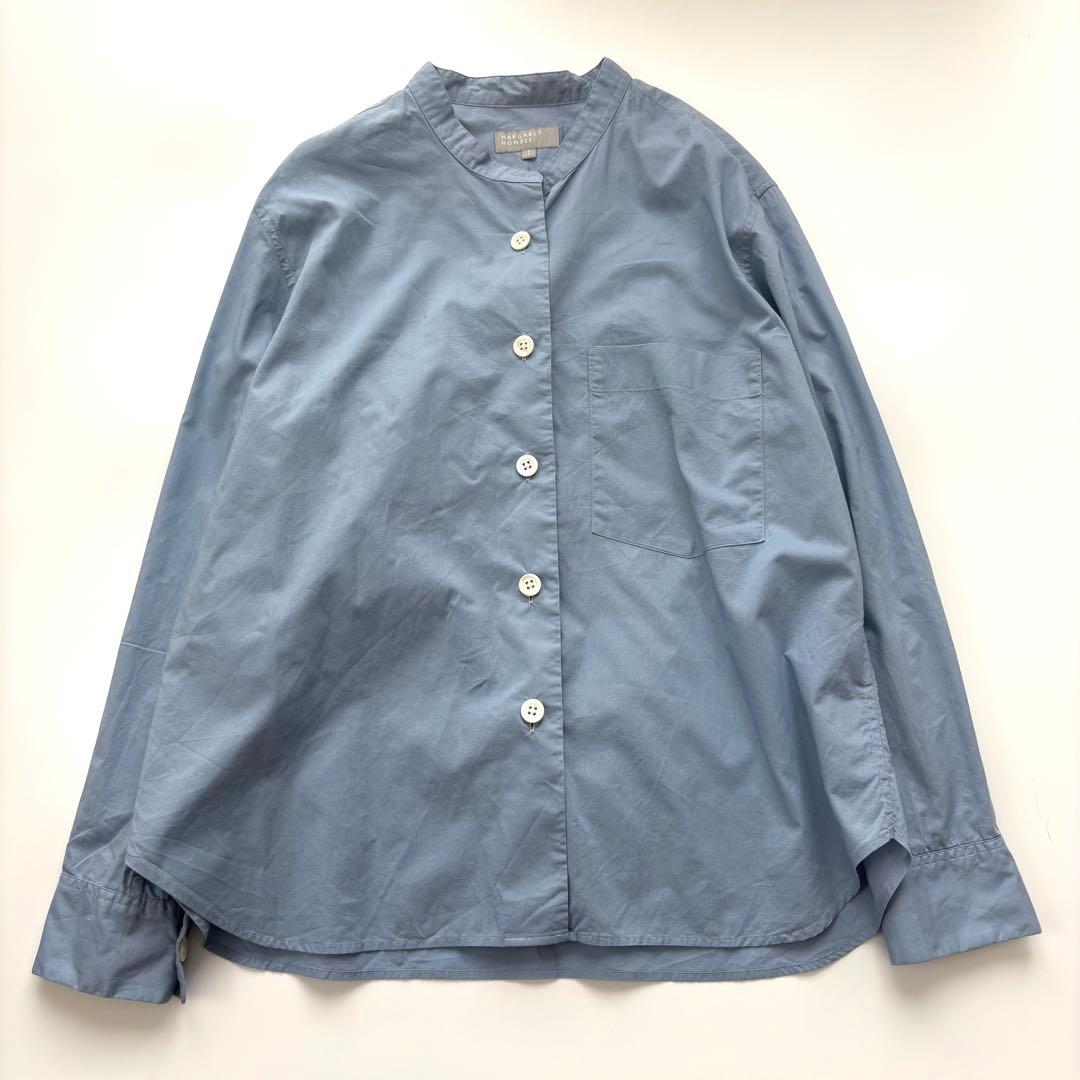 マーガレットハウエル　バンドカラー長袖シャツ　コットン　2023 くすみブルー