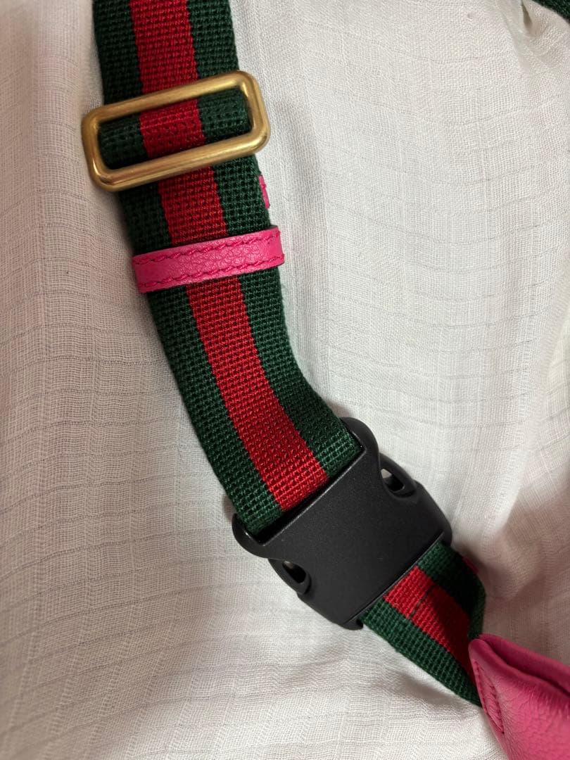 め*み様 GUCCI ボディバッグ ピンク グッチ