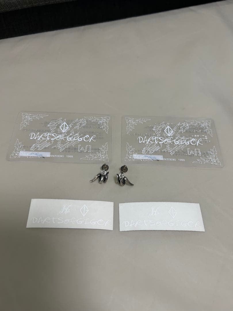 DARTS of GIGOR ヴェインピアス　左右セット