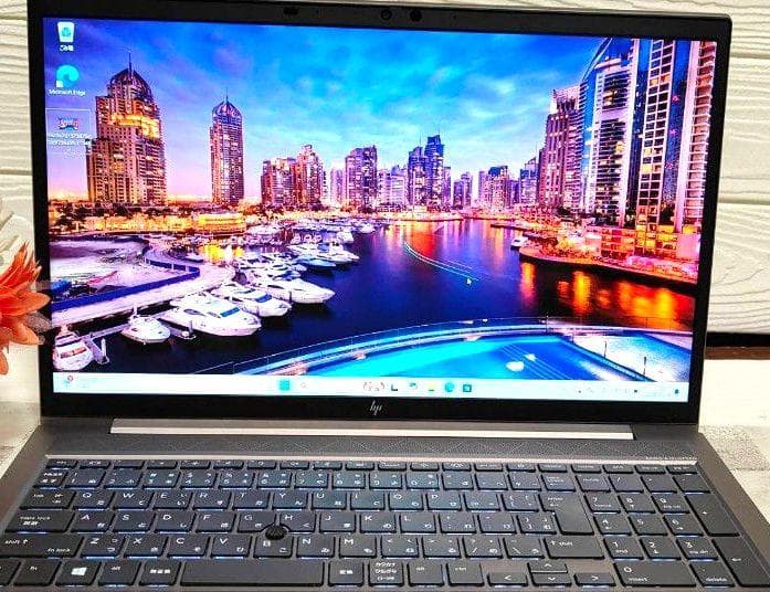 HP ZBook Firefly 15 G7 　i7 10世代モデル