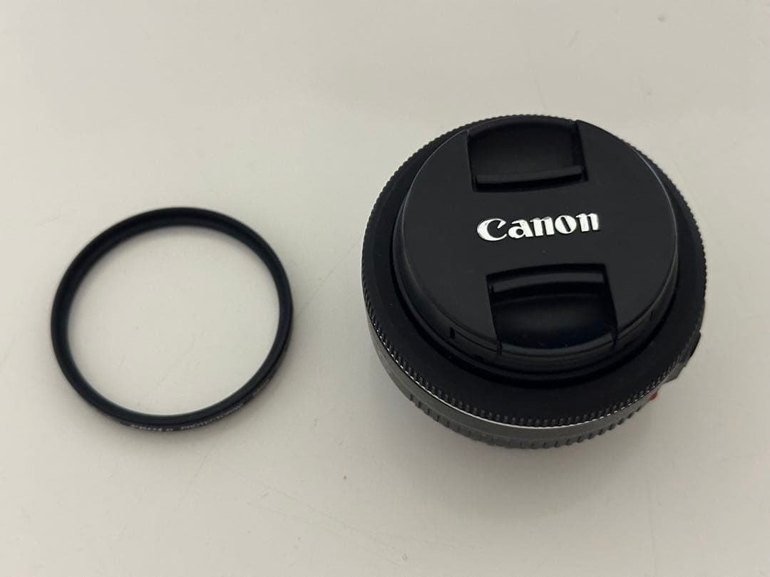 Canon EF 40mm F2.8 STM パンケーキレンズ