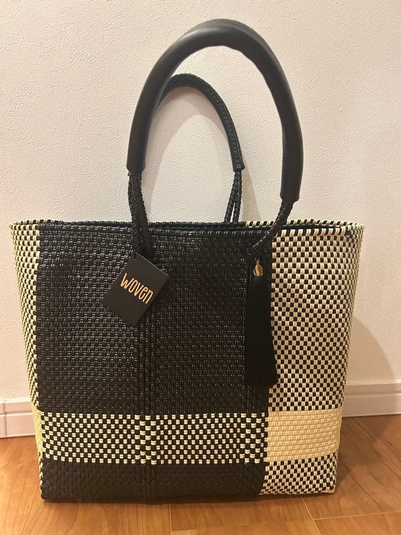 WOVEN 黒白チェック トートバッグ