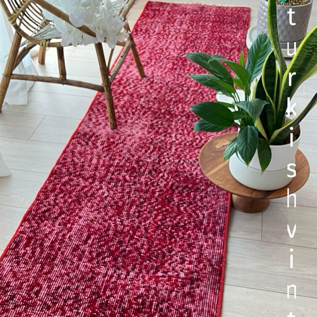 オーバーダイ✳︎50×210✳︎クリスマスレッド　ロング　トルコヴィンテージラグ