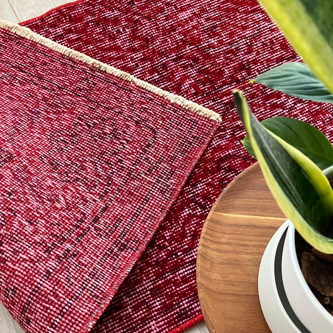 オーバーダイ✳︎50×210✳︎クリスマスレッド　ロング　トルコヴィンテージラグ