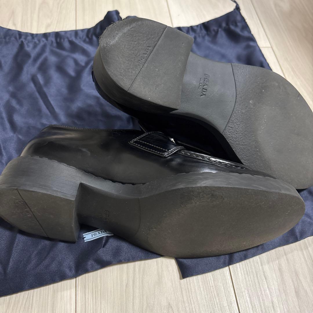 PRADA チョコレート ブラッシュドレザー ローファー　正規品