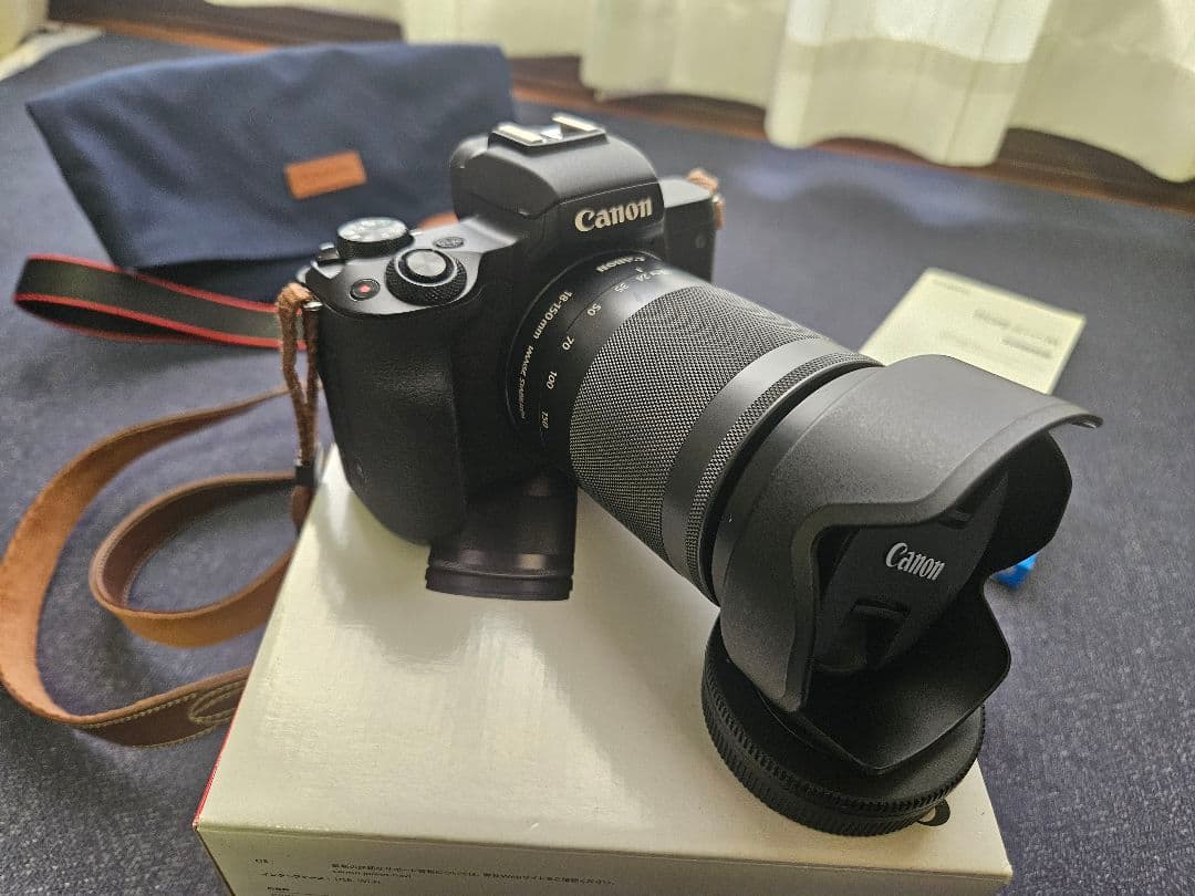 Canon EOS Kiss M EF-M18-150 レンズキット ブラック