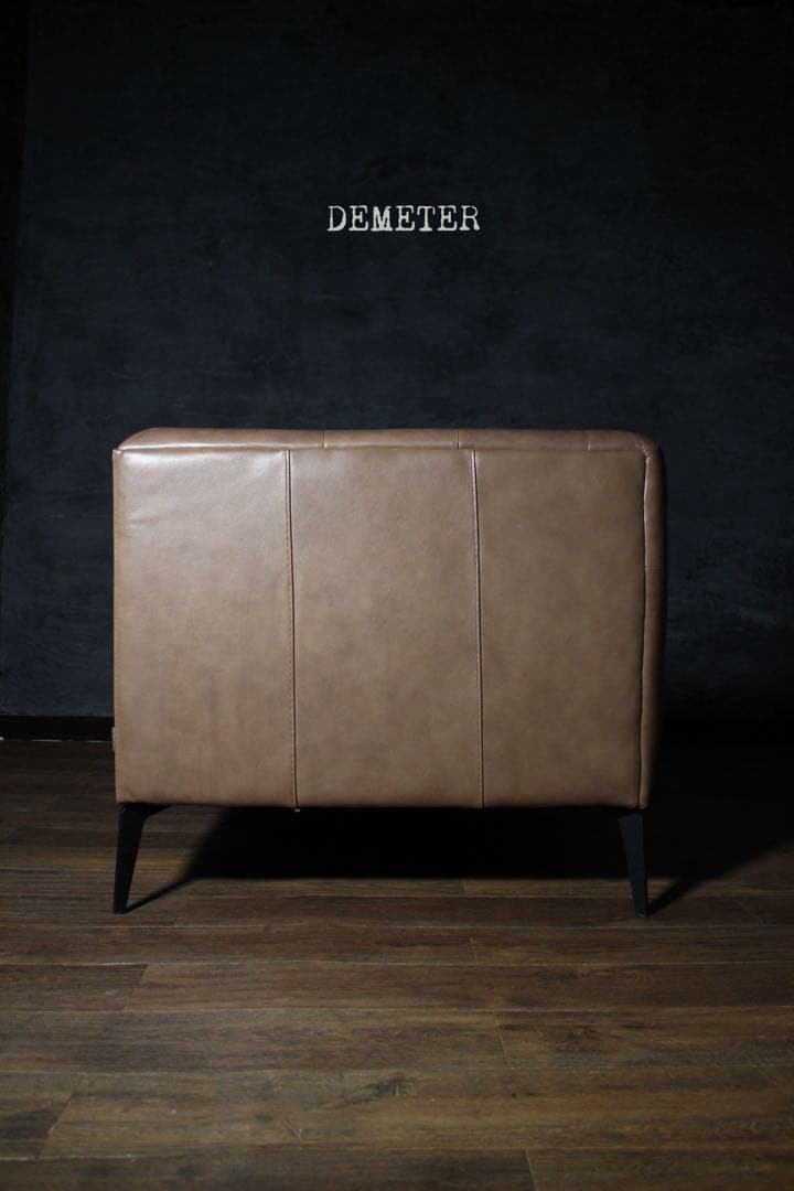 首都圏送無料〜トラモードデメテル18万総本革 レトロボタン ラブソファ ブラウン