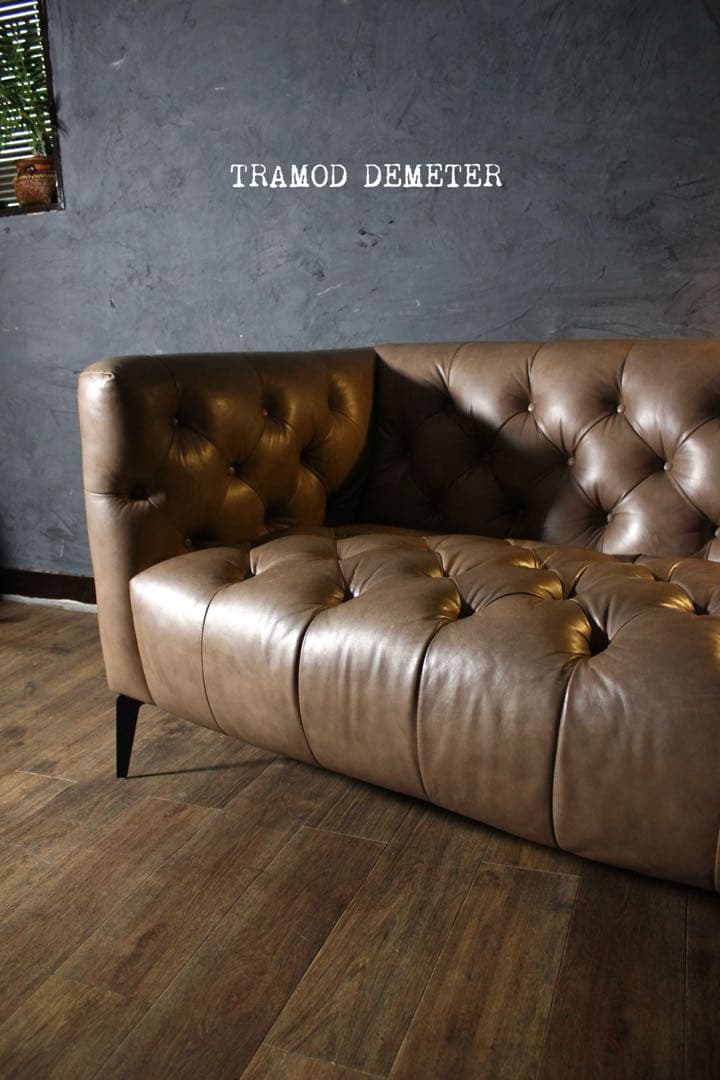 首都圏送無料〜トラモードデメテル18万総本革 レトロボタン ラブソファ ブラウン