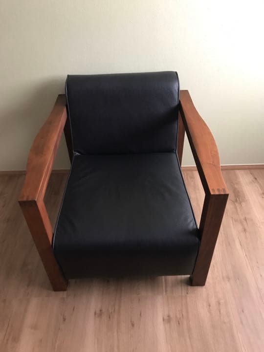 最終値下げ！高級本革　ソファ　無垢材ウォルナット　岩倉榮利　ロックストーン