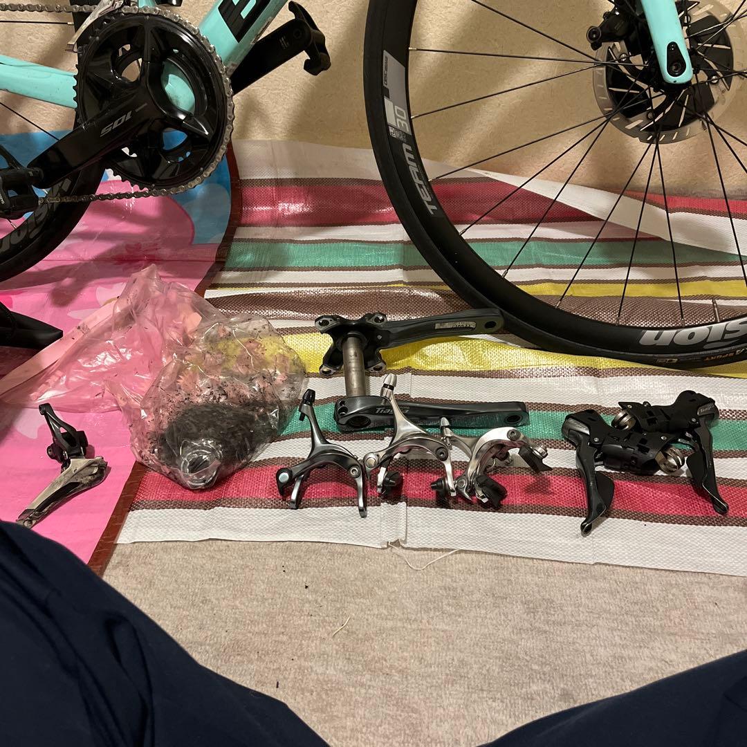 Shimano Tiagra 4700 コンポーネントセット