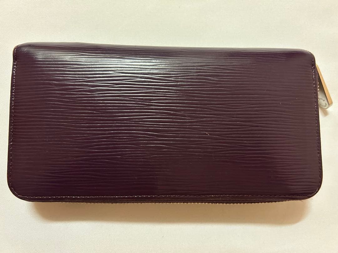 ルイヴィトン　長財布 ジッピーウォレット　エピ　パープル