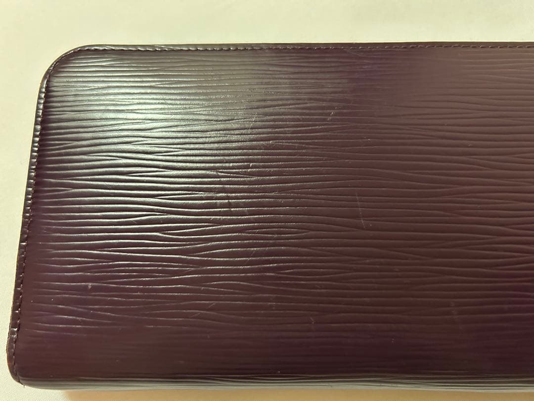 ルイヴィトン　長財布 ジッピーウォレット　エピ　パープル
