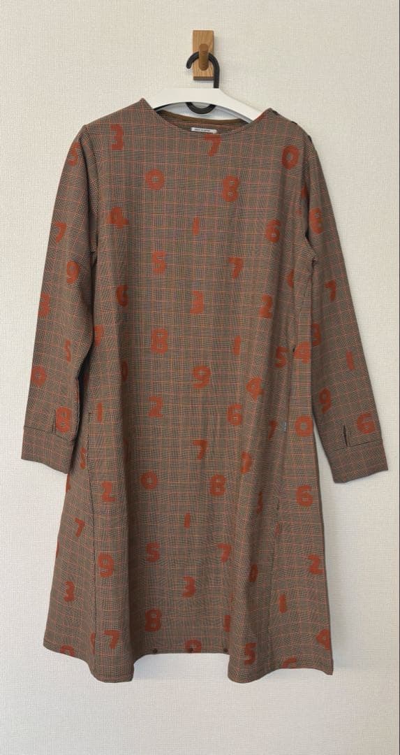 新品タグ付き　裏起毛チェック BIKEワンピース／SO-SU-U Lサイズ