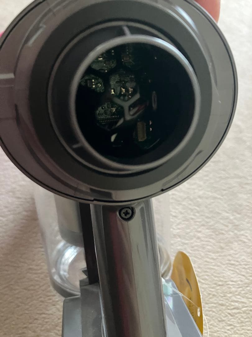 ハンディクリーナー ダイソン V8 Focus Clean 掃除機 シルバー