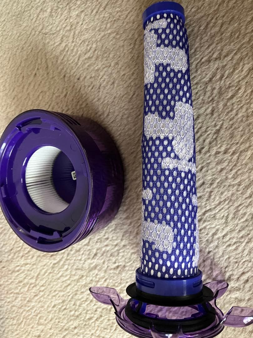 ハンディクリーナー ダイソン V8 Focus Clean 掃除機 シルバー